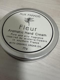 オゥパラディ アロマティックハンドクリーム フルールのサムネイル