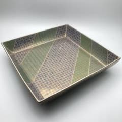 美濃焼 庫山窯 緑彩金襴手 角大皿 盛り皿 角皿 深皿 金彩 前畑陶器