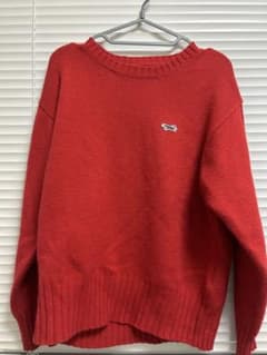 赤色ニットのサムネイル