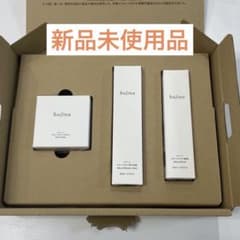 フィネス サジーナ Sajina  スキンヘルスケア 基礎化粧品3点セットのサムネイル