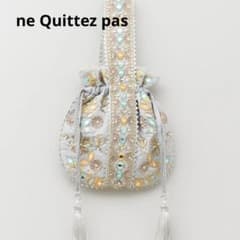 美品☆ne Quittez pas ヌキテパ 刺繍 ビーズ ミニバッグのサムネイル