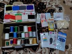 新品含 裁縫用品セット ミシン糸・縫い糸・仕付け糸・針・糸通し他