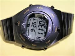 中古動作良✦Seikoジウジアーロ 黒✦1999年3000個復刻のサムネイル
