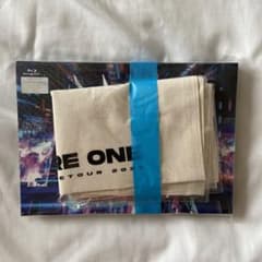 WE ARE ONE  【Blu-ray初回Amazon限定】のサムネイル