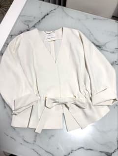 BEIGE, アイボリー ノーカラージャケットのサムネイル