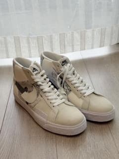 NikeSB Blazer Mid ホワイト ハイカット28.5cm - メルカリ