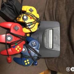任天堂64 本体 コントローラー3個のサムネイル