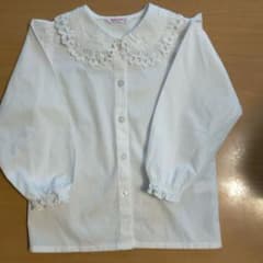 長袖ブラウス　100サイズ　女の子のサムネイル