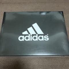 adidas (アディダス) バスタオルのサムネイル