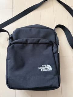 THE NORTH FACE ショルダーバッグ ブラックのサムネイル