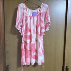 ピンクのフリルチュニック 半袖のサムネイル