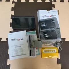 Newニンテンドー3DS LL メタリックブラックのサムネイル