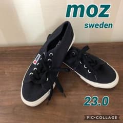 新品・未使用 moz スニーカーのサムネイル