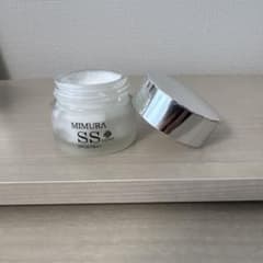 MIMURA スムーススキンカバー　 化粧下地 SPF20 PA++のサムネイル