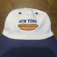 only nyのホットドッグキャップのサムネイル