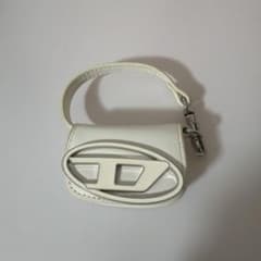 DIESEL ミニバッグ チャーム ホワイト | Mercari