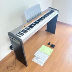 美品•送料込み】CASIO電子ピアノ Privia PX-110 スタンド付属 - メルカリ