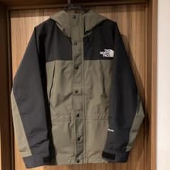 【美品】マウンテンライトジャケット　Mのサムネイル