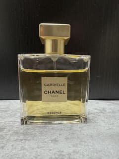 残量たっぷり　CHANEL香水ガブリエルのサムネイル