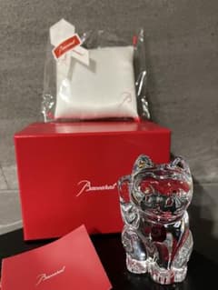 Baccarat バカラ 招き猫 レッドオクトゴン　座布団付きのサムネイル