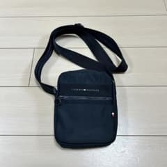 TOMMY HILFIGER バッグのサムネイル