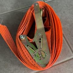 ①ラッシングベルト　オレンジっぽいピンク　4,3メートル　ラチェット　工具のサムネイル