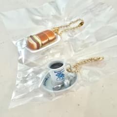 コメダ珈琲店 ミニチュアチャーム 2種セットのサムネイル