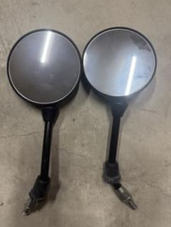 vitpilen401 純正ミラー　左右セットのサムネイル