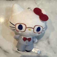 ハローキティ ぬいぐるみマスコットのサムネイル