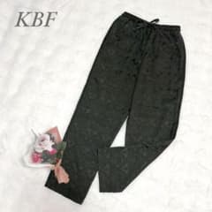 [Excellent Condition] KBF Jacquard Pants, Gray, Elastic Waistband, Relaxed Fit, Stylish for Women