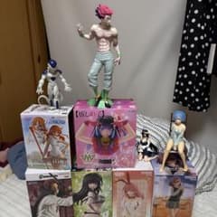 フィギュアまとめ売りのサムネイル