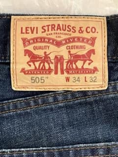 Levi's 505 ストレートデニム W34 L32のサムネイル