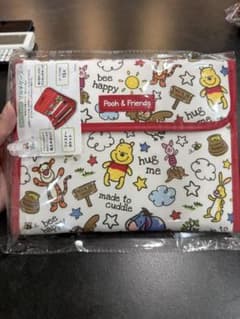 Pooh & Friends マルチケース 母子手帳ケースのサムネイル