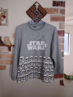 STAR WARSトレーナー（140）新品·訳ありのサムネイル