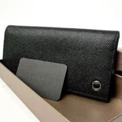 ベリー！ブルガリ◇ビーゼロワン◇二つ折り長財布 BVLGARI（ブルガリ） ビーゼロワンチャーム 長財布（小銭入れあり