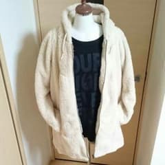☆にゃんこ様専用☆mysty woman  フェイクファージャケットのサムネイル