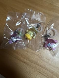 サンリオキャラクターズ くだものめじるしアクセサリー 3種セットのサムネイル