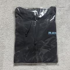 Snow Man RAYS 公式グッズ ジップアップパーカーのサムネイル