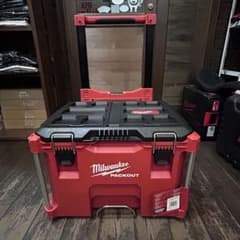 Milwaukee PACKOUTキャリー式ツールボックス 48-22-8427のサムネイル