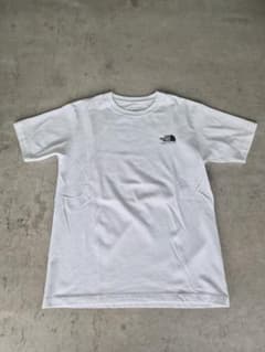 THE NORTH FACE ホワイト Tシャツ XLのサムネイル