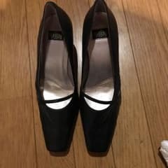 リリまま様専用パンプスのサムネイル