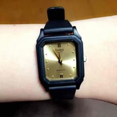 CASIO 腕時計のサムネイル