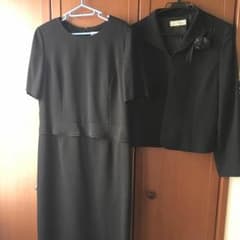 ももなお様専用 喪服ワンピース13号 美品のサムネイル