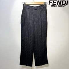 希少 新品タグ付き FENDI 総柄 ズッカ サイドラインロゴ レギンス パンツ 希少 美品 FENDI 総柄 ズッカ ロゴ 総柄 デザイン スラックス パンツ
