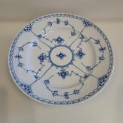 ロイヤルコペンハーゲン22.5㎝やや深皿 ロイヤルコペンハーゲン22.5㎝やや深皿 - メルカリ