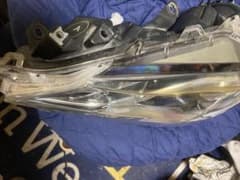 T*R様 クラウンアスリートaws 210前期 純正左ヘッドライトKOITO E
