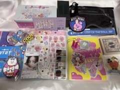 BTS グッズ　まとめ売りのサムネイル