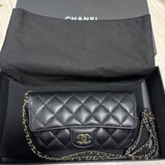 CHANEL キャビアスキン チェーンショルダーバッグ メガネ アイウェアケースのサムネイル