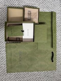 GUCCI ホースシュー チャーム 箱 保存袋 セットのサムネイル