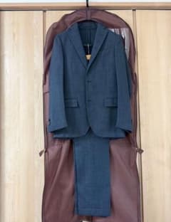 【42】LARDINI NAVY SUITS ラルディーニ スーツ タリアトーレ 42】LARDINI NAVY SUITS ラルディーニ スーツ タリアトーレ - メルカリ